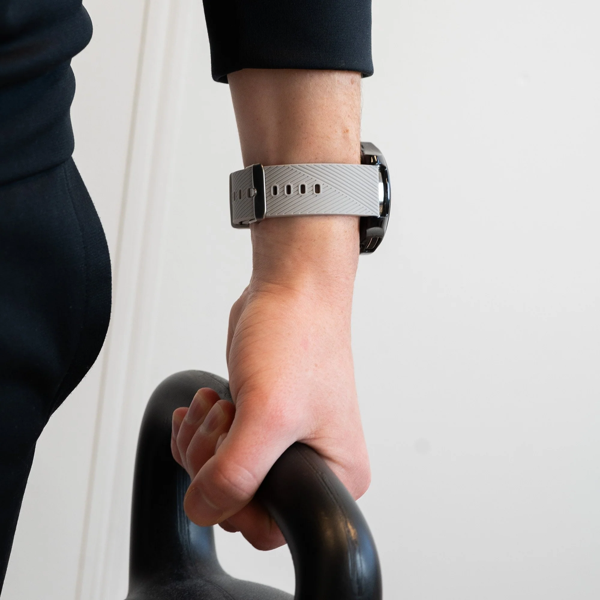 Bandz Gard Pro Ultra 2+ Silicone Strap 'Deluxe' (Grey) - Image 5